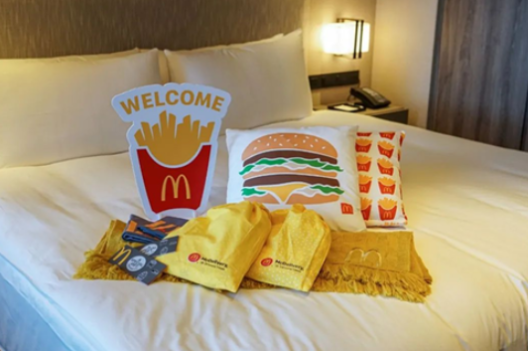 新加坡尚乘奧克伍德豪景酒店与Klook客路和麦当劳合作推出主题套餐