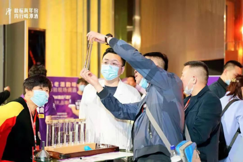 潭酒成为春糖“人气王”，招商现场吸引5000+经销商抢位签约