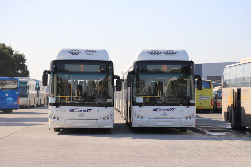 苏州金龙31辆天然气公交车出口以色列