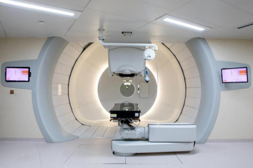一洲肿瘤医院发展先进肿瘤放射治疗技术，为战胜癌症不断探索
