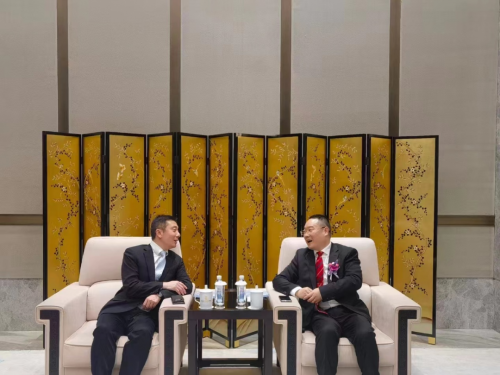 中健华科母公司首融控股与刚果共和国国家发展基金签约